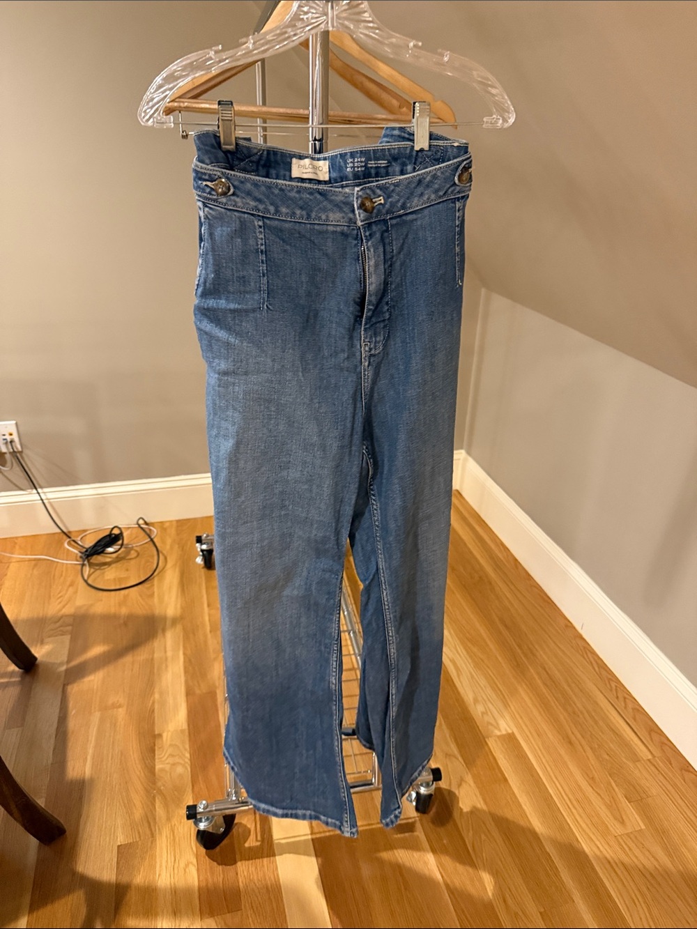 Pilcro Bootcut Jeans in Medium Blue